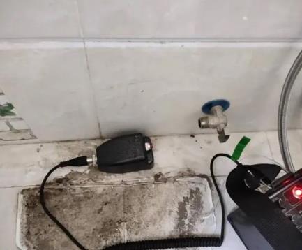 布尔津屋顶漏水维修公司分享下卫生间漏水的危害及解决方法